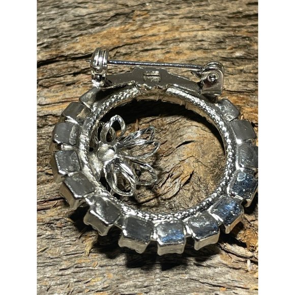 Vintage Round Circle Rhinestone Brooch 1.25” Stunning - Picture 3 of 3